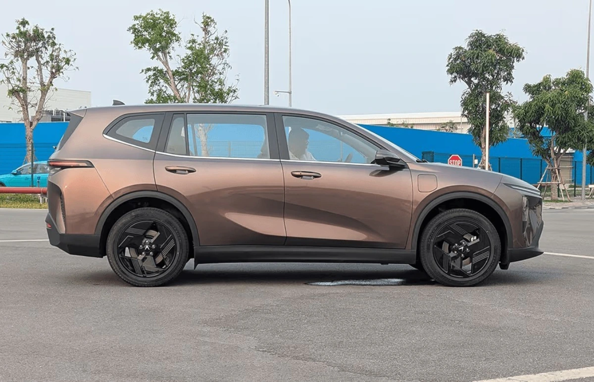 VinFast VF MPV 7 Maintenance Costs and Expenses 2026